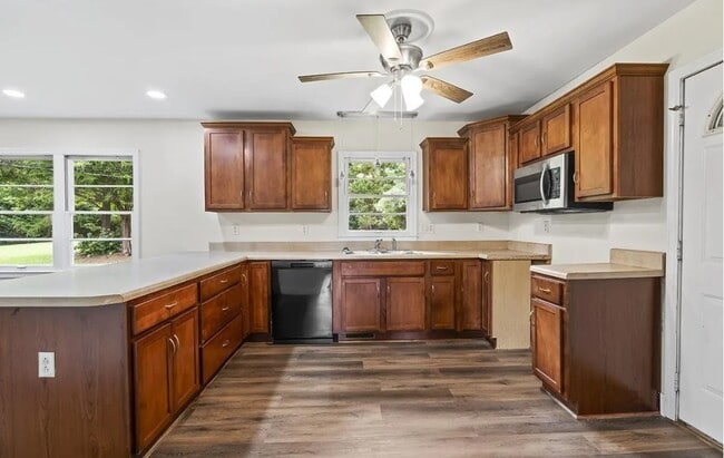 Photo - 1516 Montague Ave