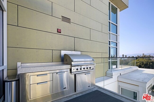 Photo - 1705 Ocean Ave Unit 103
