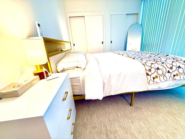Photo - 1515 Liona St Unit 1515 Liona street # 1607