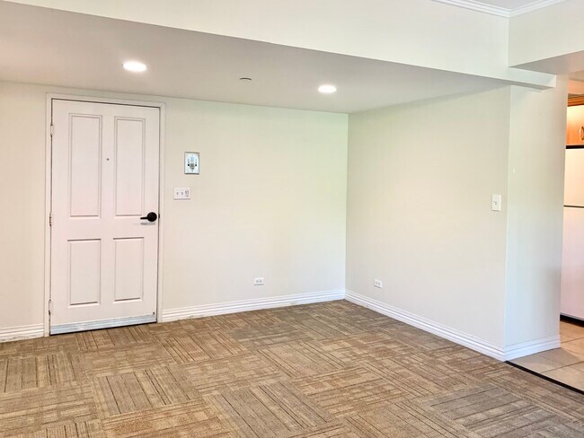 Photo - 21 Craigside Plz Unit #3E