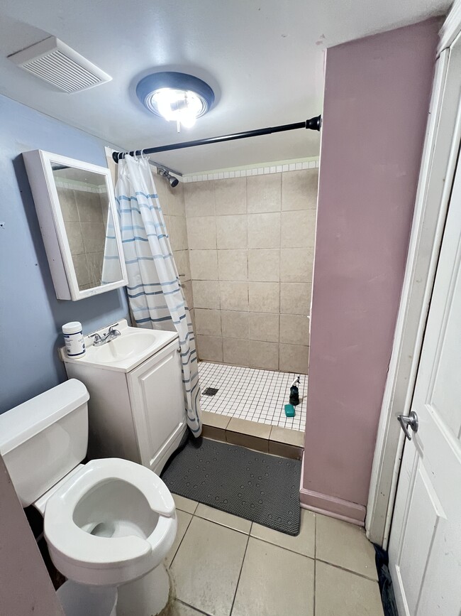 Photo - 3960 S Western Ave