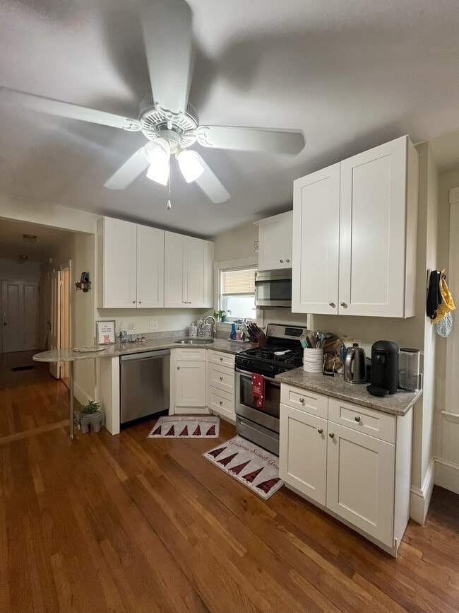 Photo - 23 Boynton St