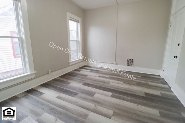 Photo - 1101 Lake Ave Unit 1101 Lake Ave Apt 3