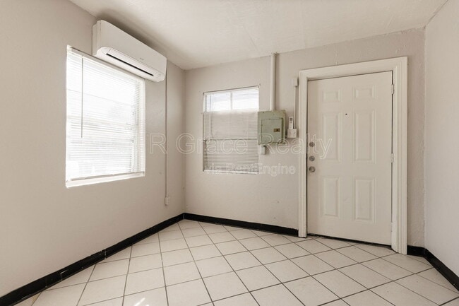 Photo - 2807 Bellmead Dr Unidad 1