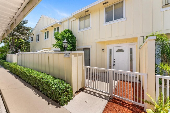 Photo - 6175 Riverwalk Ln