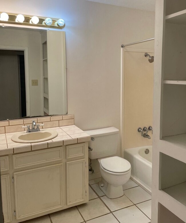 Photo - 254 Traceland Dr