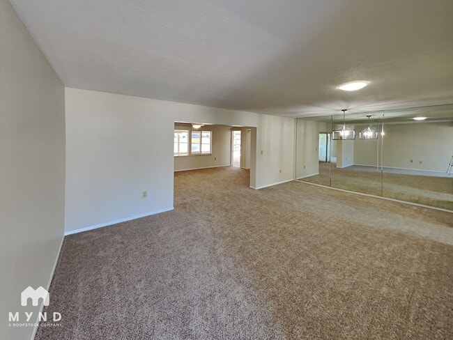 Photo - 1511 W Del Webb Blvd