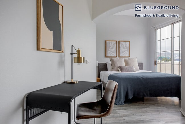 Photo - 114 N Doheny Dr Unidad FL4-ID1062