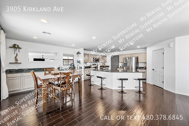 Photo - 3905 Kirkland Ave