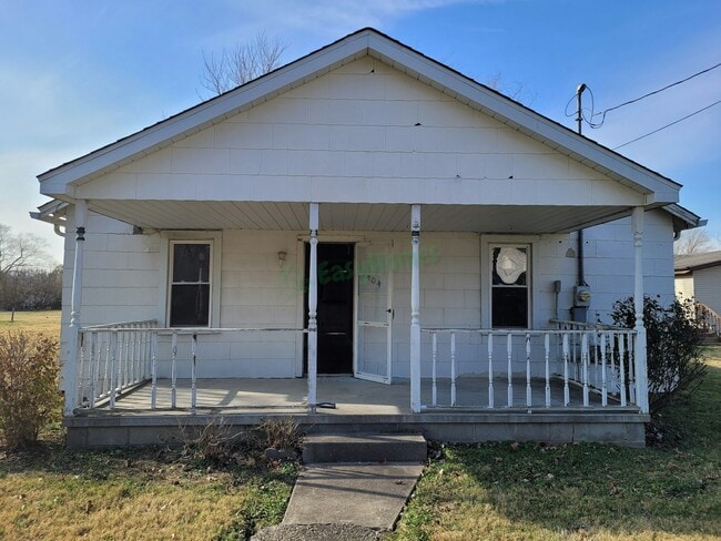 Photo - 404 N Carroll St