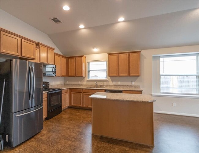 Photo - 310 Hyltin St Casa