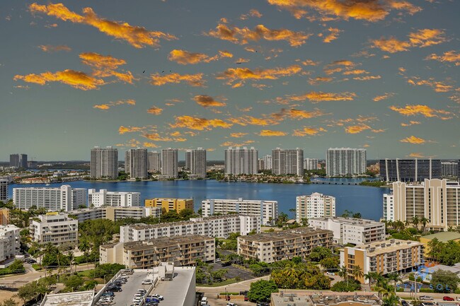 Photo - 18001 Collins Ave Unidad ID1227322P