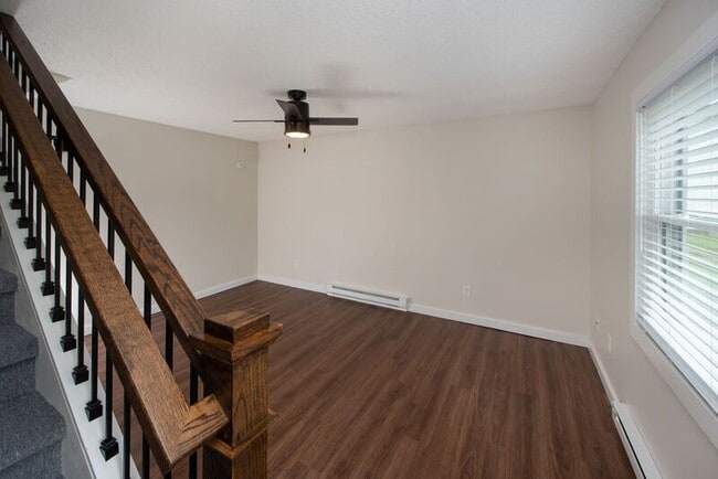Building Photo - 8 D Kirby Rd Rental