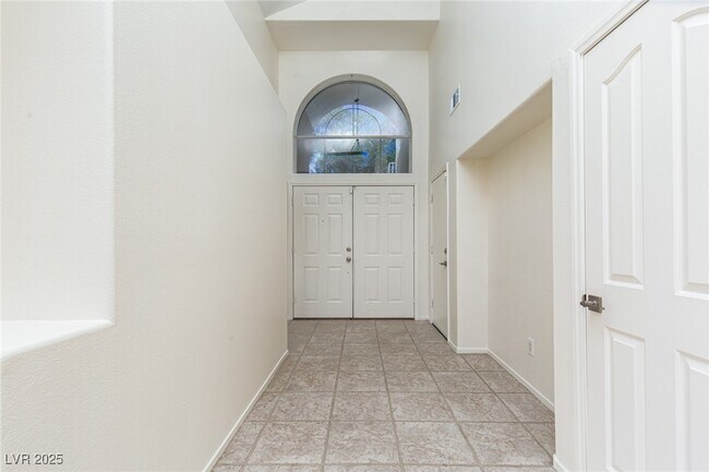 Photo - 3900 Triora St