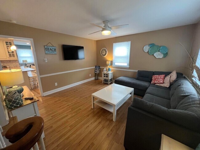 Photo - 406 N Dorset Ave