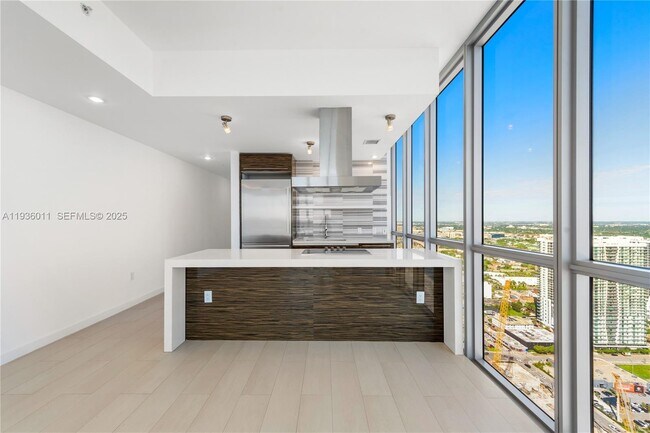 Photo - 1100 Biscayne Blvd