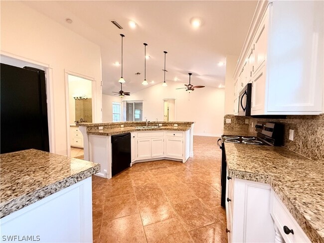 Photo - 4125 13th Ave SW