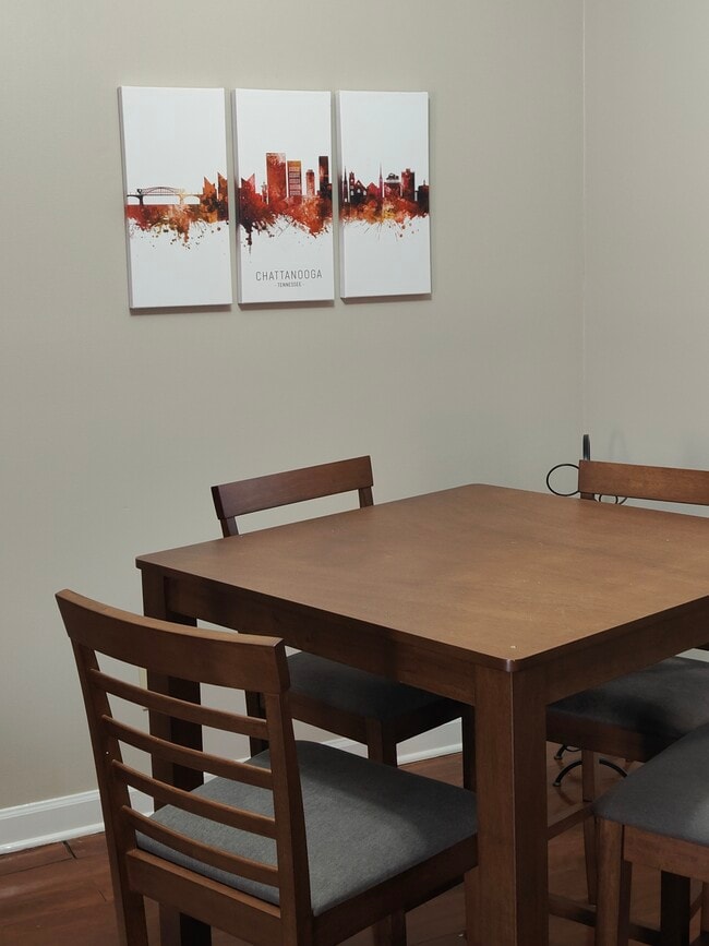 Photo - 315 McBrien Rd