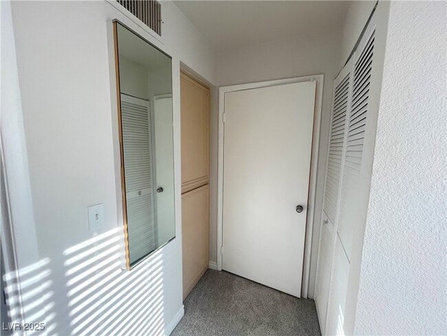 Photo - 8070 W Russell Rd Unit 2004