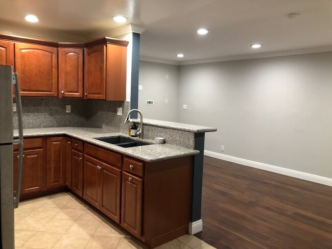 Photo - 4633 Marine Ave Unit 258