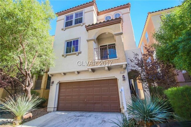 Coming Soon!! 3bed 3 bath home with open f... - Coming Soon!! 3bed 3 bath home with open f...