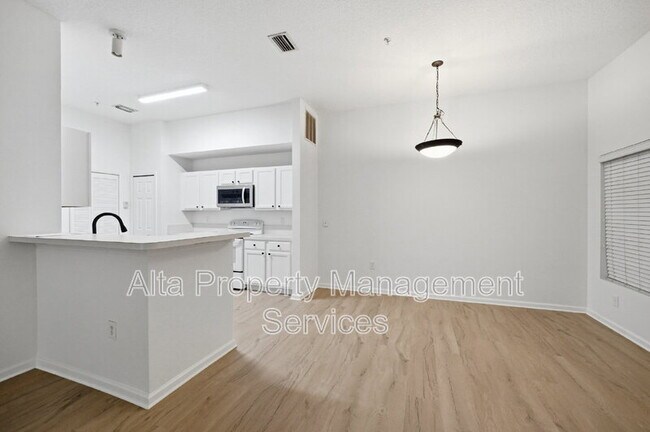 Photo - 6081 Maggies Cir Unit 104