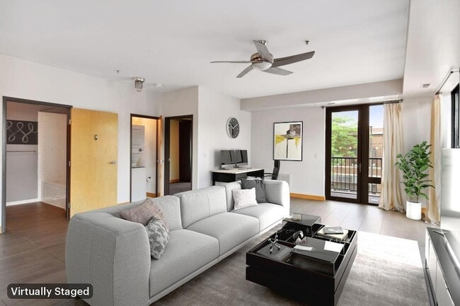 Photo - 10 E 26th St