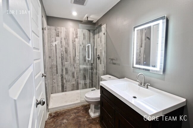 Photo - 1223 Union Ave Unit 202