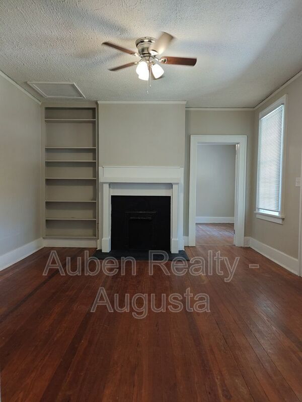 Photo - 1702 Johns Rd