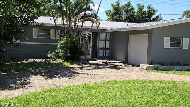 Photo - 1530 Passaic Ave