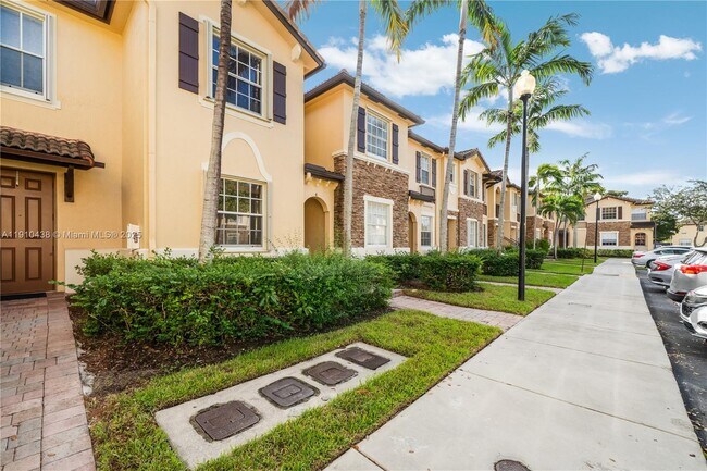 Photo - 9239 SW 227th St