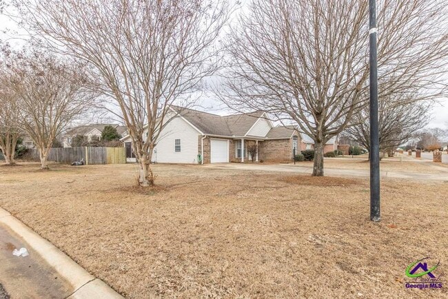 Building Photo - 462 Falkirk Dr