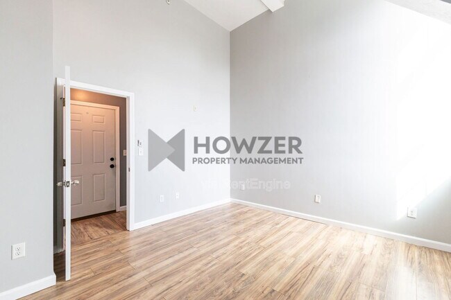 Photo - 361 Main St Unit F