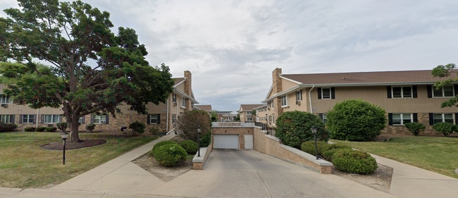 Photo - 5650 W Wahner Ave Unit 5650-216