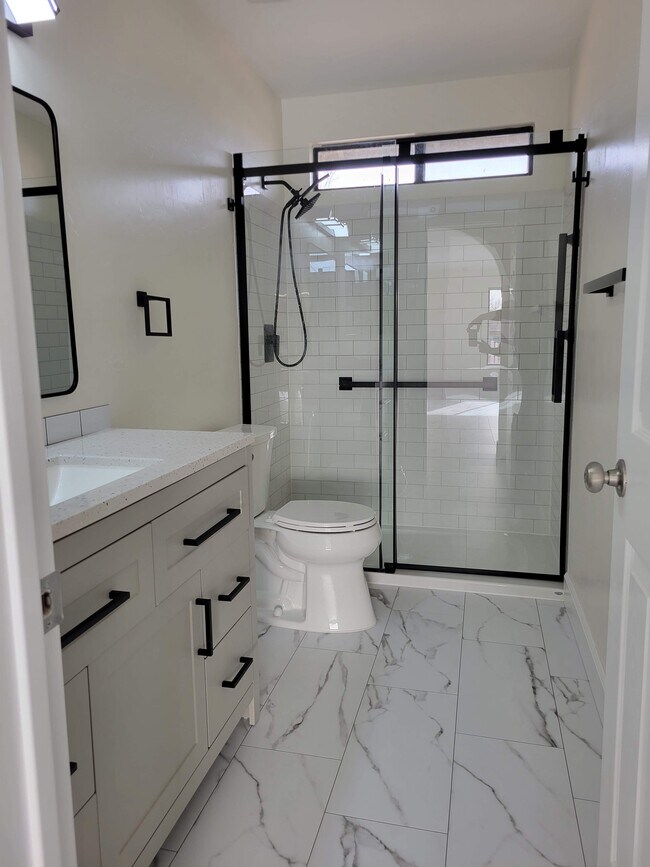 Photo - 8396 E Stevens Dr Unit B