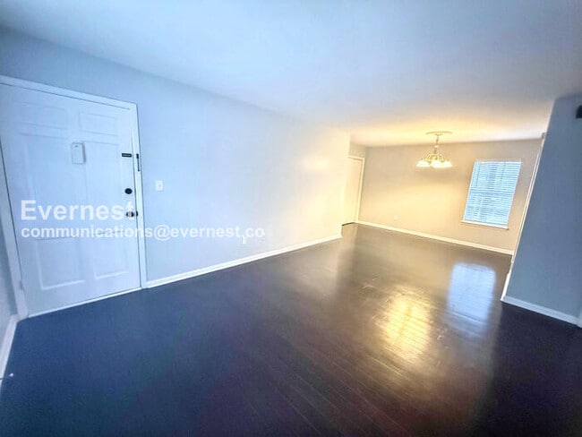 Photo - 2201 Montreat Cir Unit Apt D