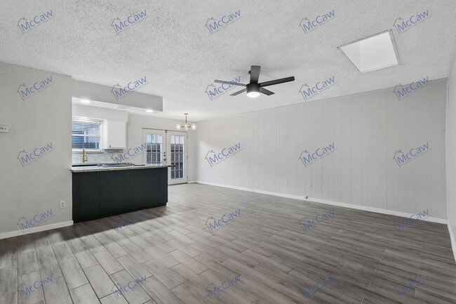 Photo - 5002 Geddes Ave