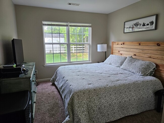 Photo - 162 Glenn Allen Rd