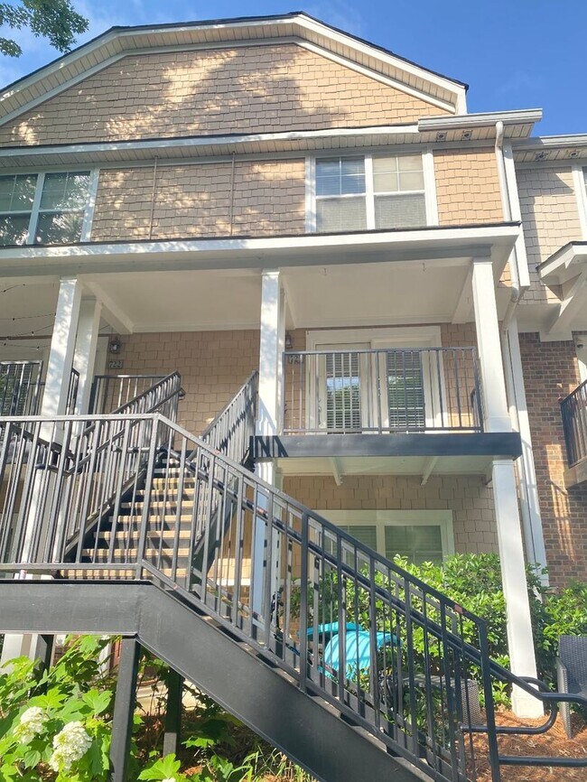 Photo - 2 bedroom, 2 and 1/2 bathroom condo at the Summit