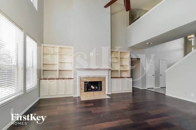 Photo - 1756 Oak Sprawl