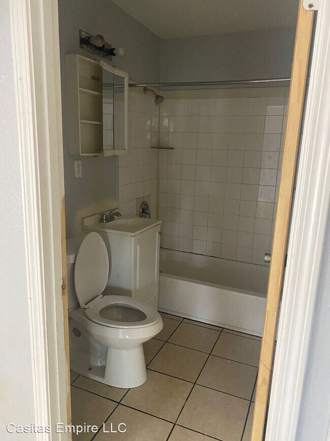 Photo - 2 br, 1 bath House - 6516 Sidney St. Unit ...