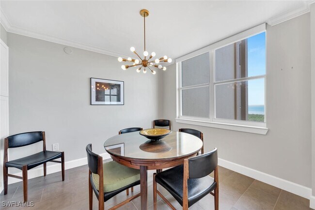 Photo - 6585 Nicholas Blvd Unidad 1903