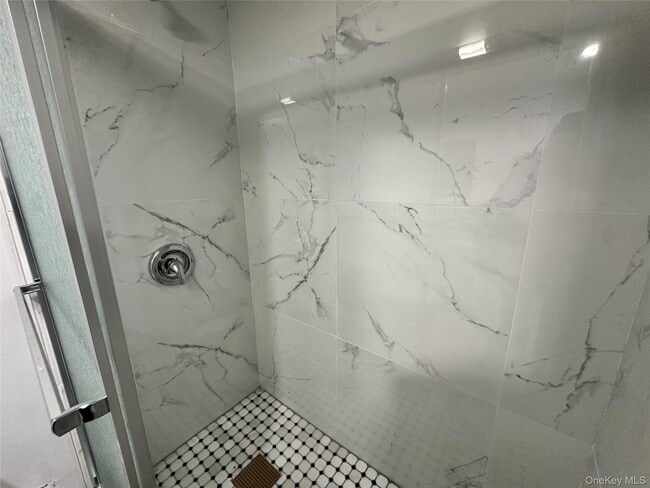 Photo - 245 Glenhill Ave Unit 1