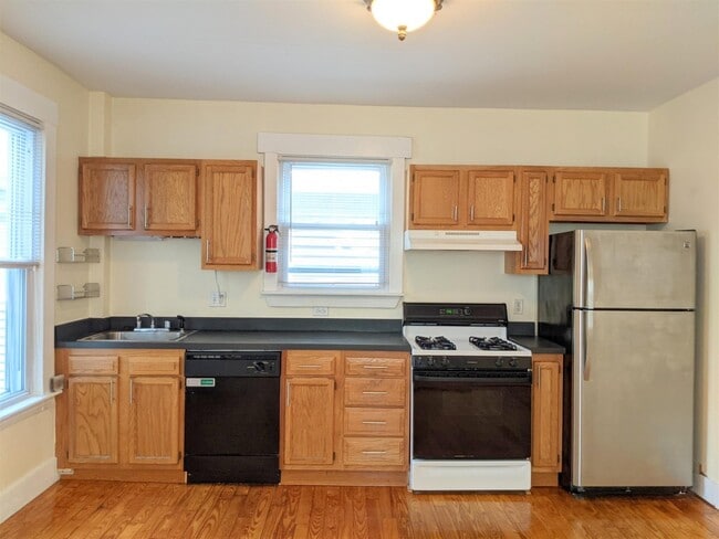Photo - 397 Washington St Unit 1