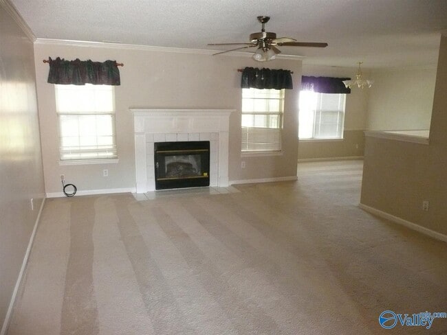 Photo - 139 Brass Oak Dr