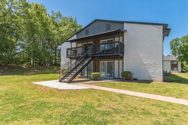 Abner Apartments