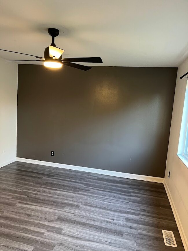Photo - 912-914 La Tourrette Ct