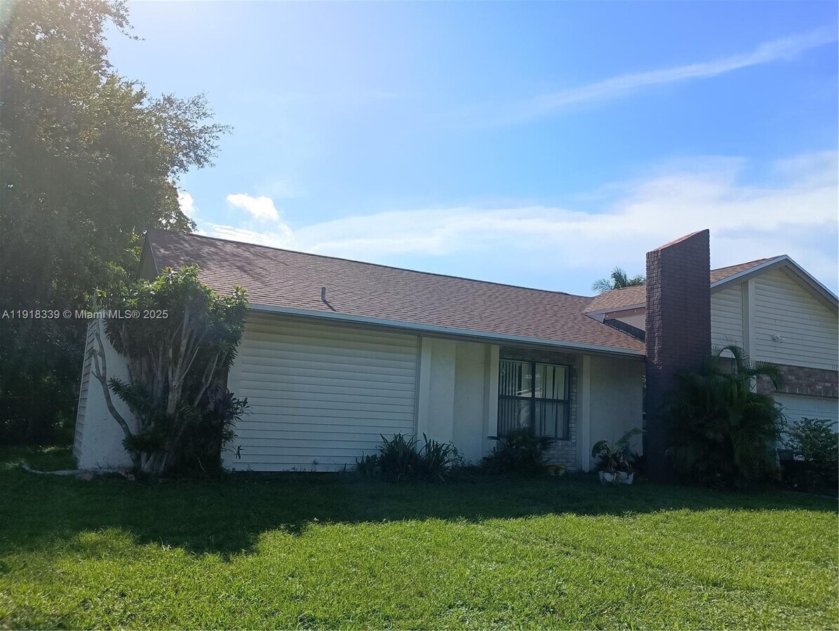 Photo - 1125 NW 78th Ave