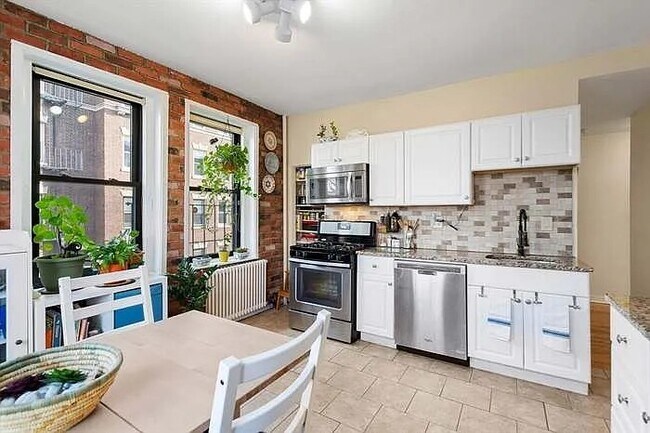 Photo - 1400 Commonwealth Ave Condo Unit 6