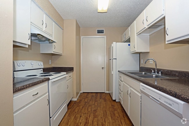 655sf_1BR_Kitchen - Trails at Vintage Creek